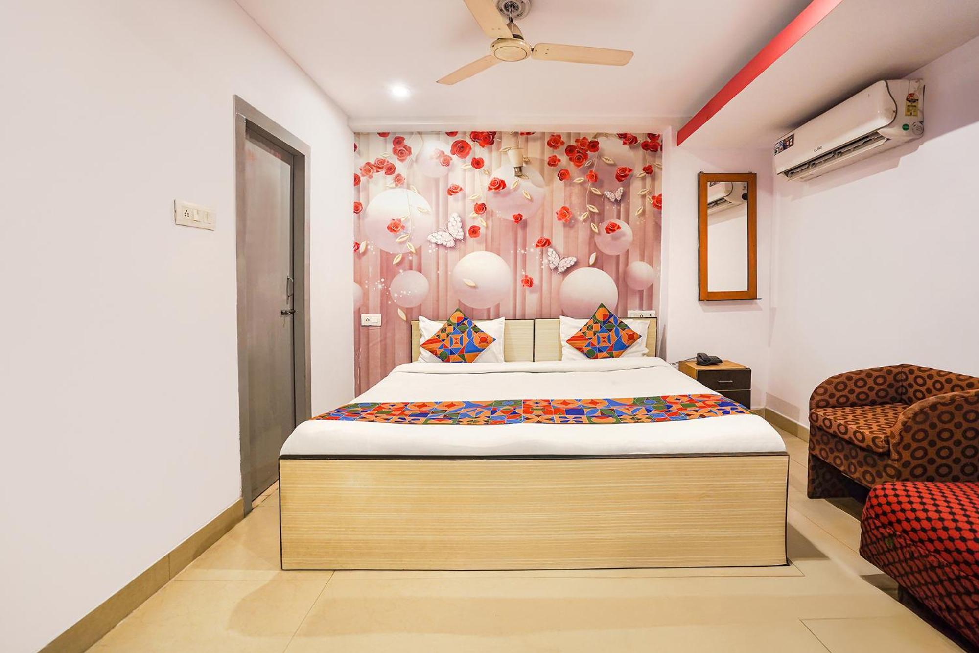 Fabexpress R Inn - Nr Prayagraj Railway Station Muthiganj Eksteriør bilde