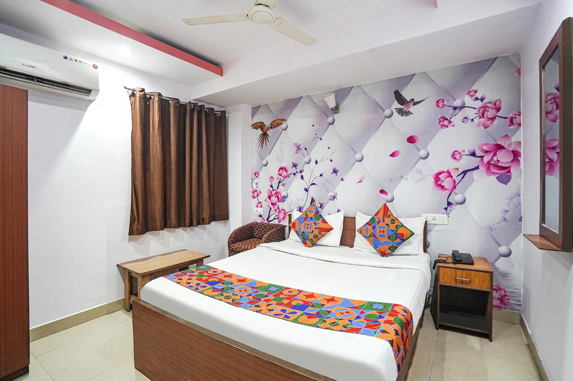 Fabexpress R Inn - Nr Prayagraj Railway Station Muthiganj Eksteriør bilde