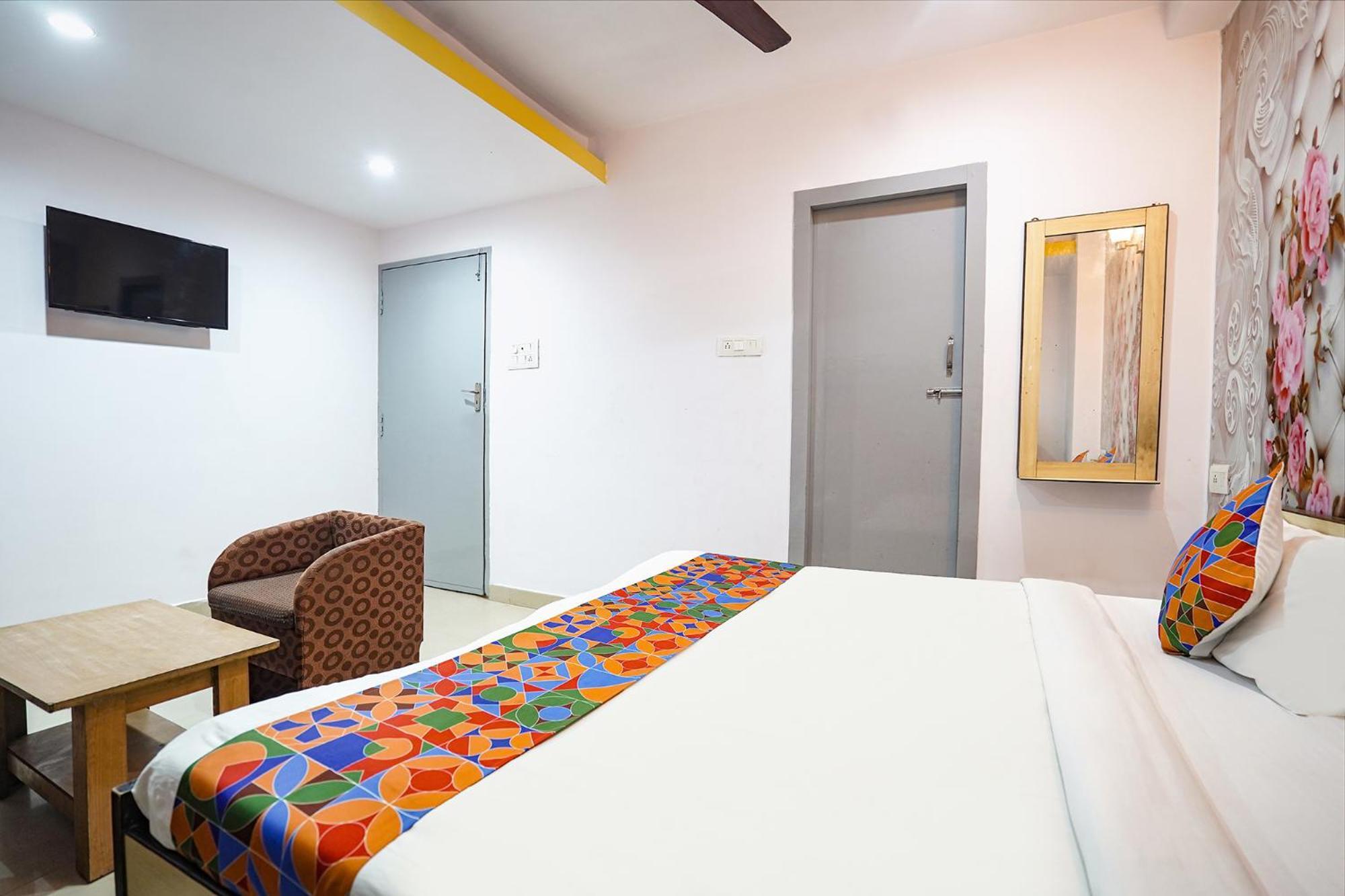 Fabexpress R Inn - Nr Prayagraj Railway Station Muthiganj Eksteriør bilde