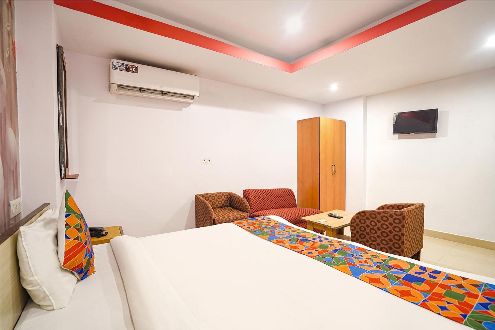 Fabexpress R Inn - Nr Prayagraj Railway Station Muthiganj Eksteriør bilde